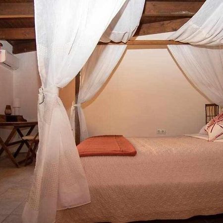 Aurora Mari Villa Your Dream Steps From The Ocean Shore كاليتا ذي فوستي المظهر الخارجي الصورة