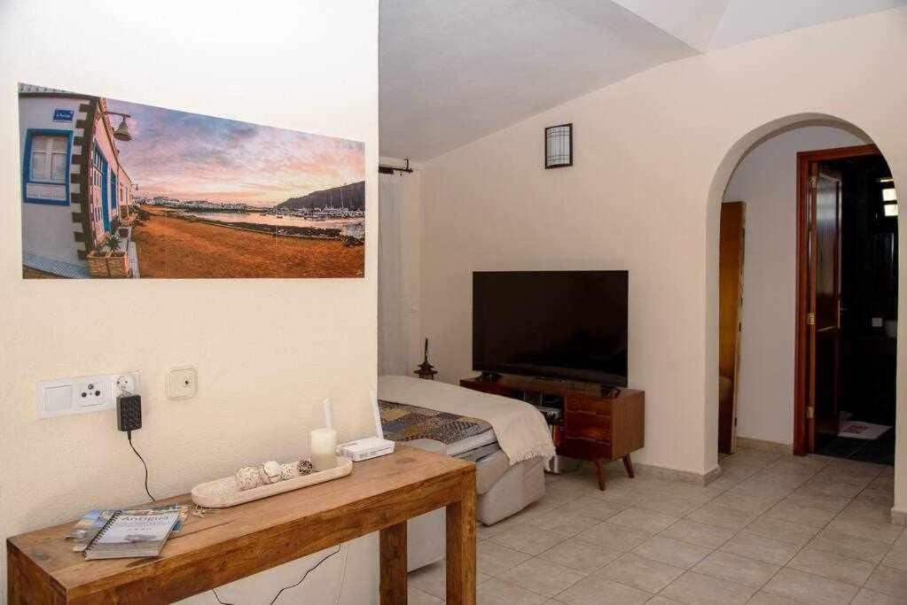 Aurora Mari Villa Your Dream Steps From The Ocean Shore كاليتا ذي فوستي المظهر الخارجي الصورة