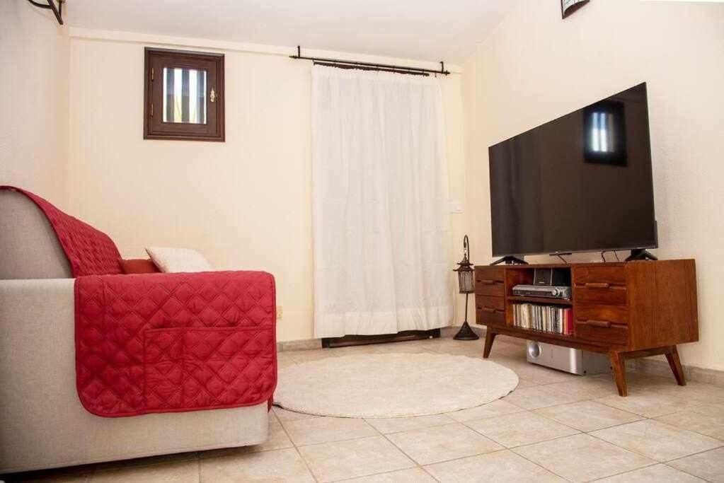 Aurora Mari Villa Your Dream Steps From The Ocean Shore كاليتا ذي فوستي المظهر الخارجي الصورة