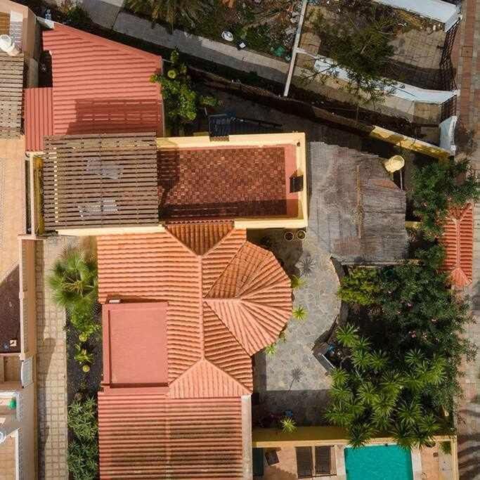 Aurora Mari Villa Your Dream Steps From The Ocean Shore كاليتا ذي فوستي المظهر الخارجي الصورة